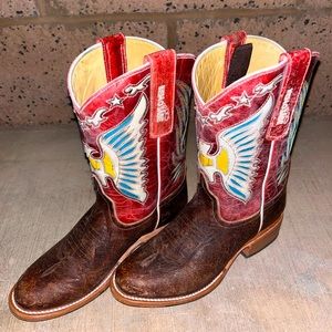 Kemo Sabe boots size 3Y (fits like a 5-5.5 womens)